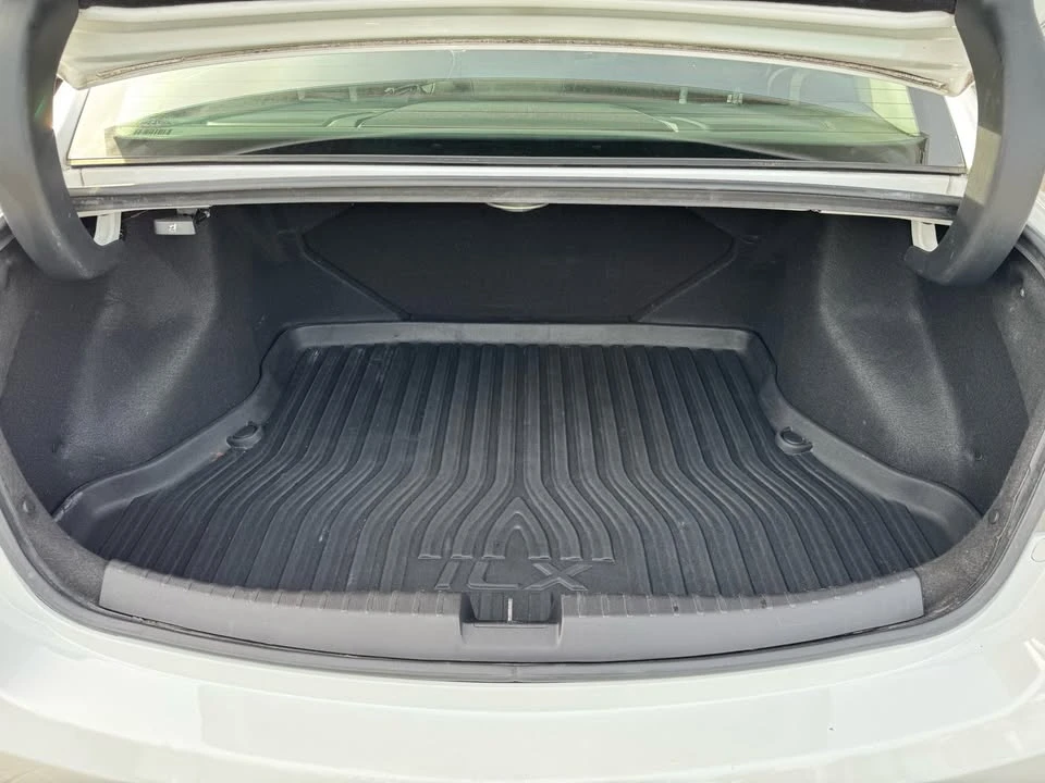 2013 Acura ILX - Image 13 of 17