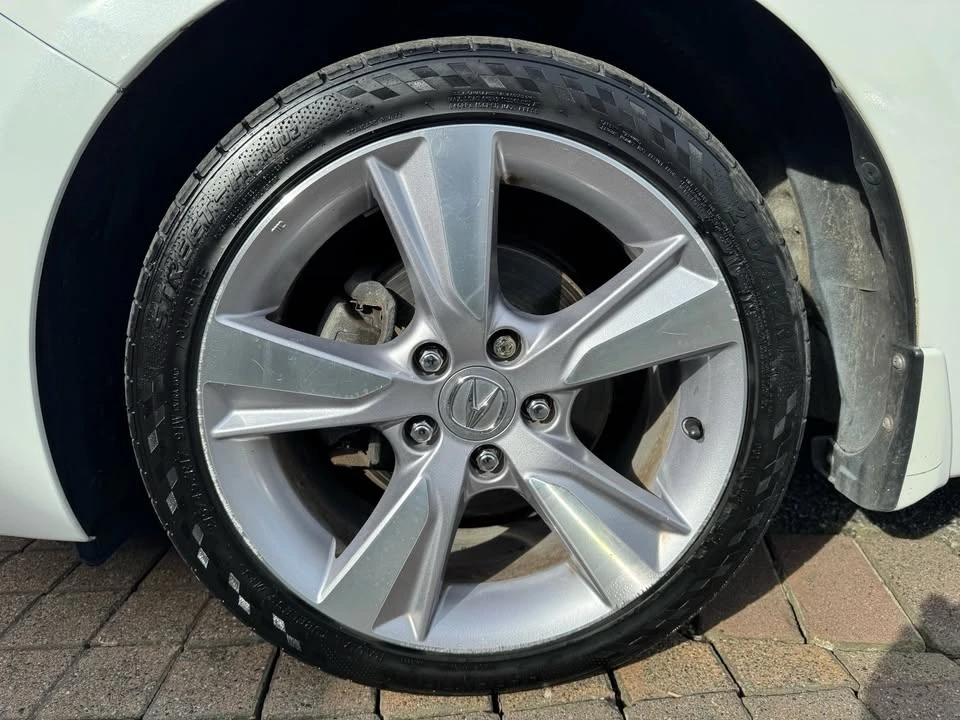 2013 Acura ILX - Image 7 of 17