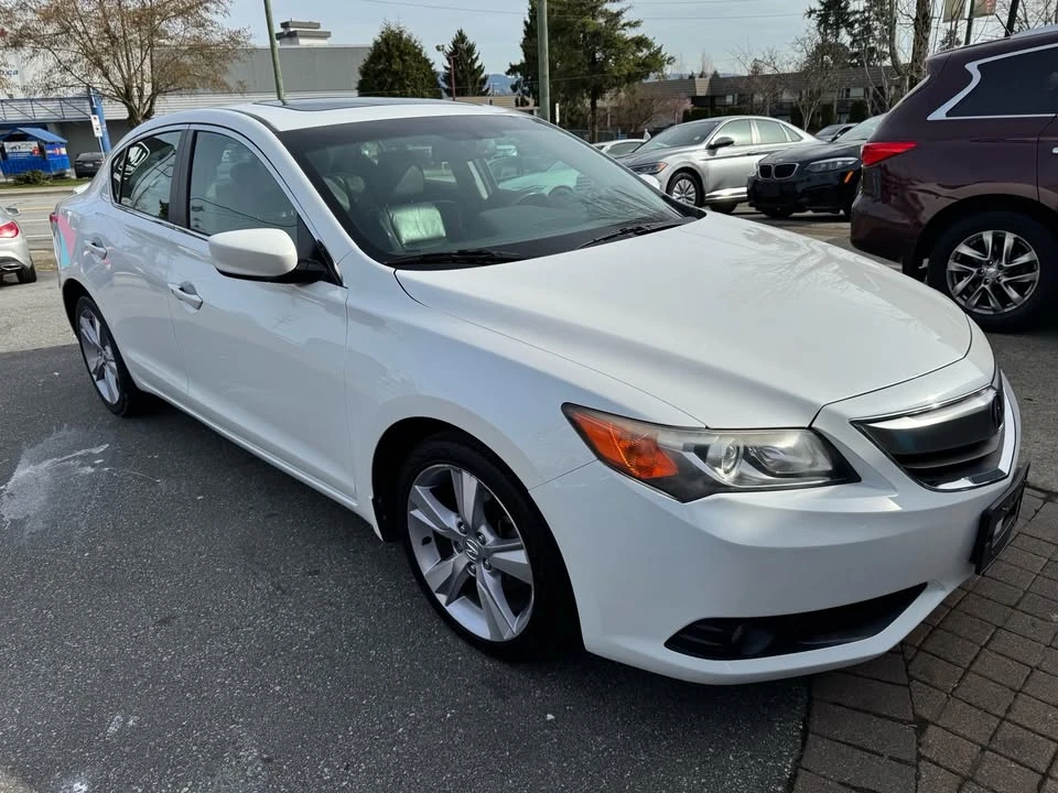 2013 Acura ILX - Image 6 of 17