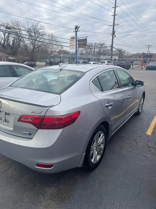2013 Acura ILX - Image 2 of 11