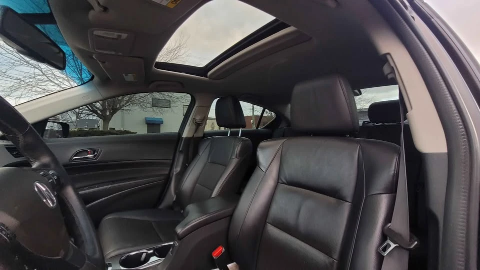 2013 Acura ILX - Image 8 of 11