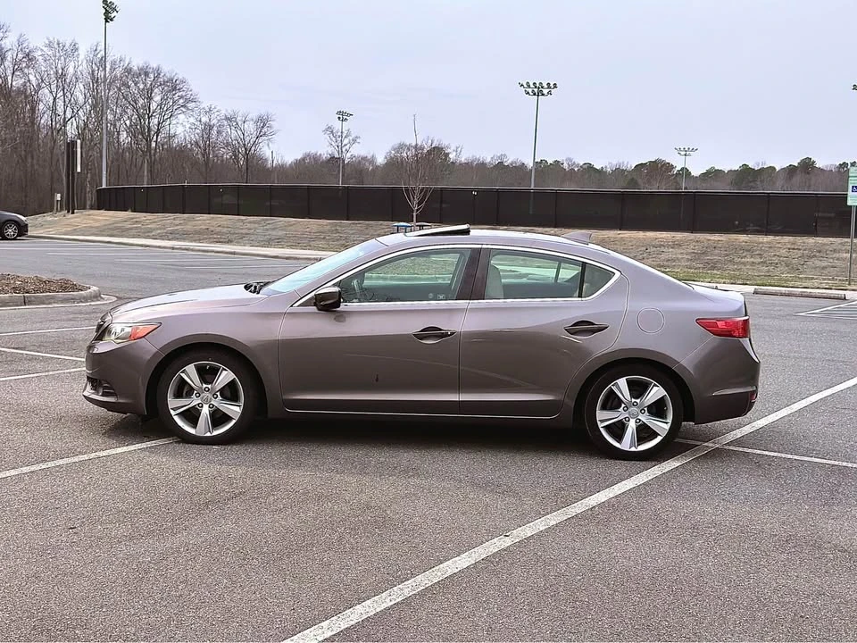2013 Acura ILX - Image 5 of 19