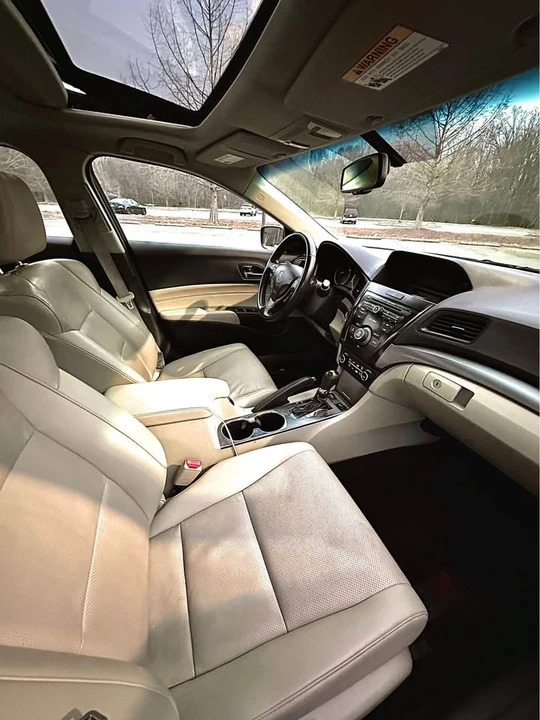 2013 Acura ILX - Image 8 of 17