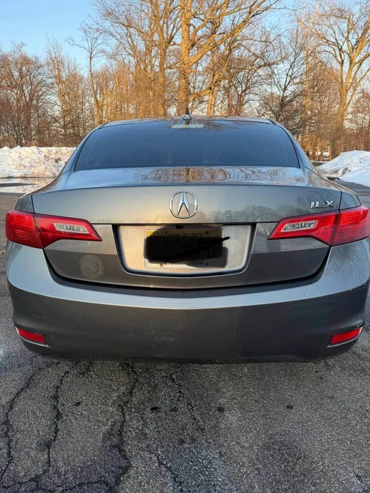 2013 Acura ILX - Image 8 of 18