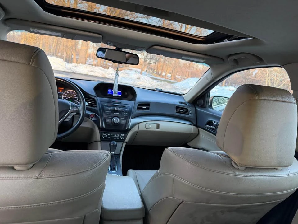 2013 Acura ILX - Image 11 of 18