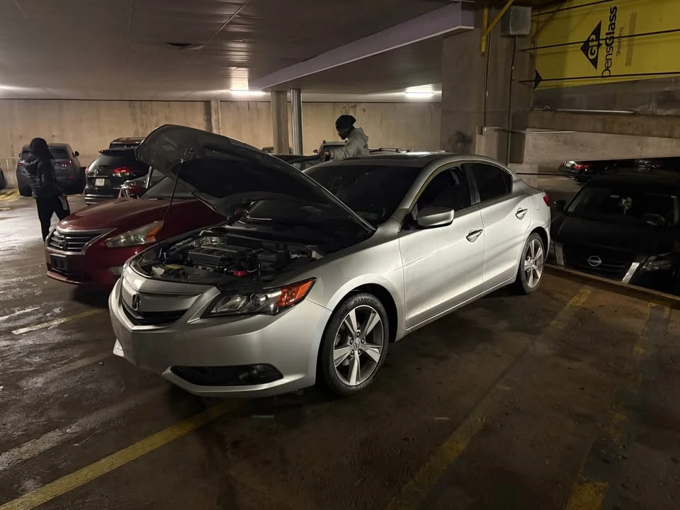 2013 Acura ILX - Image 4 of 19