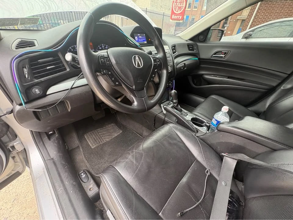 2013 Acura ILX - Image 4 of 15