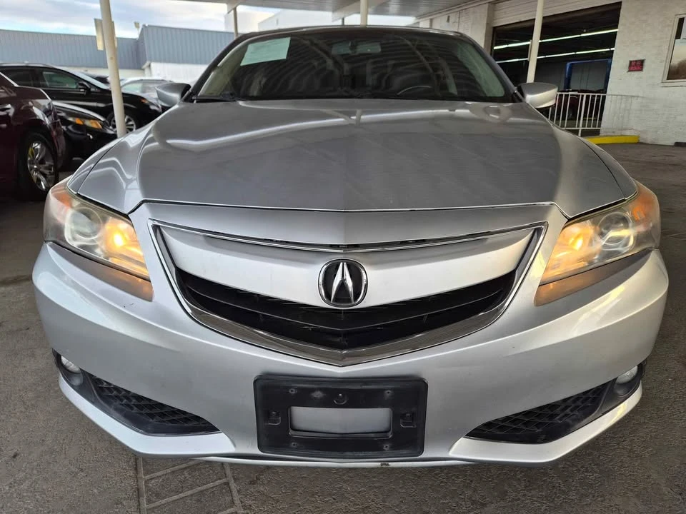 2013 Acura ILX - Image 3 of 13