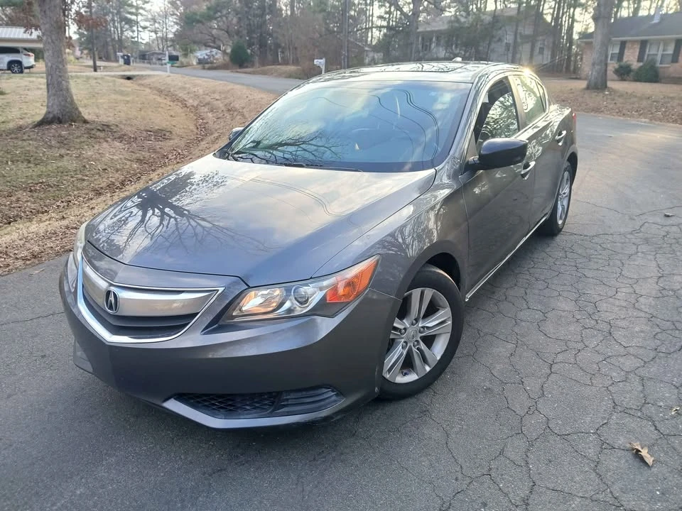 2013 Acura ILX - Image 3 of 17