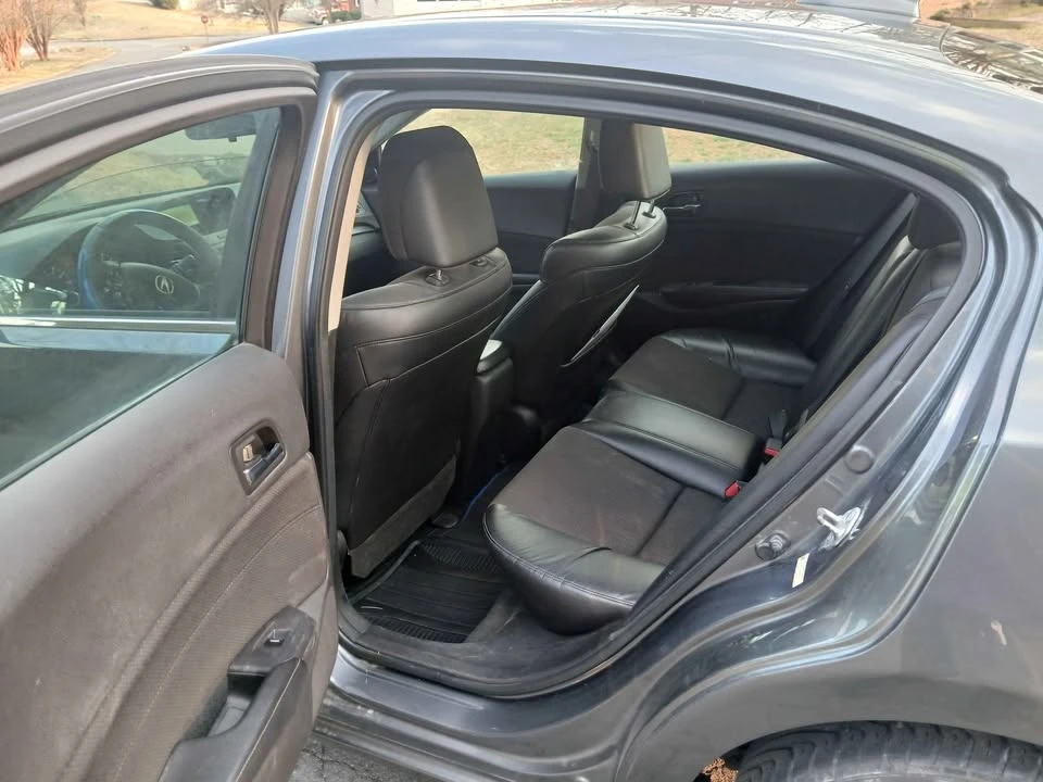2013 Acura ILX - Image 12 of 17