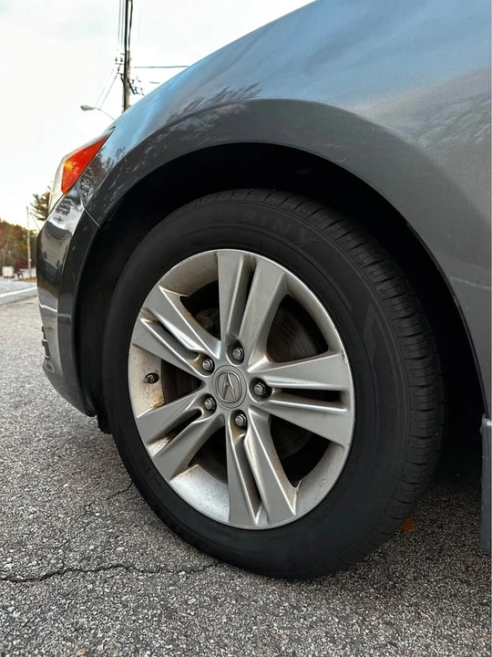 2013 Acura ILX - Image 16 of 19