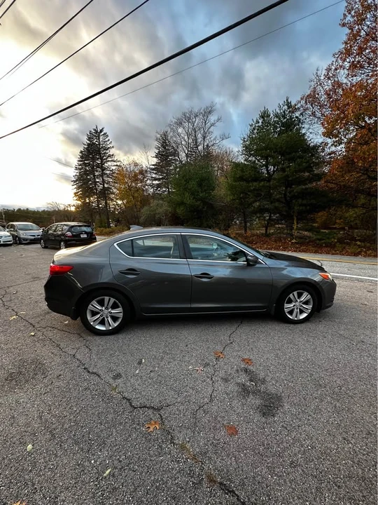 2013 Acura ILX - Image 12 of 19