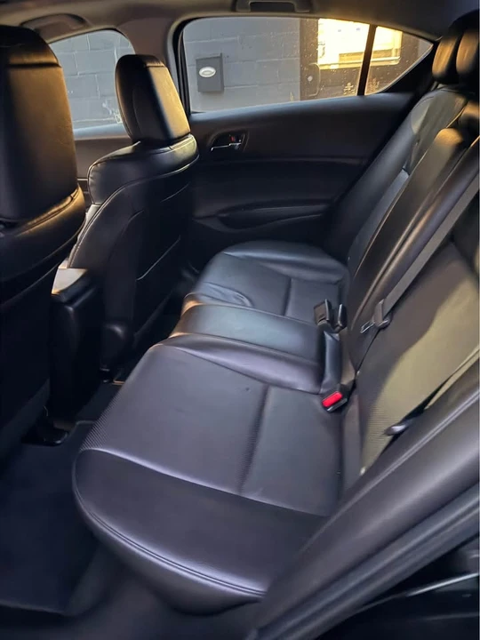 2013 Acura ILX - Image 9 of 10
