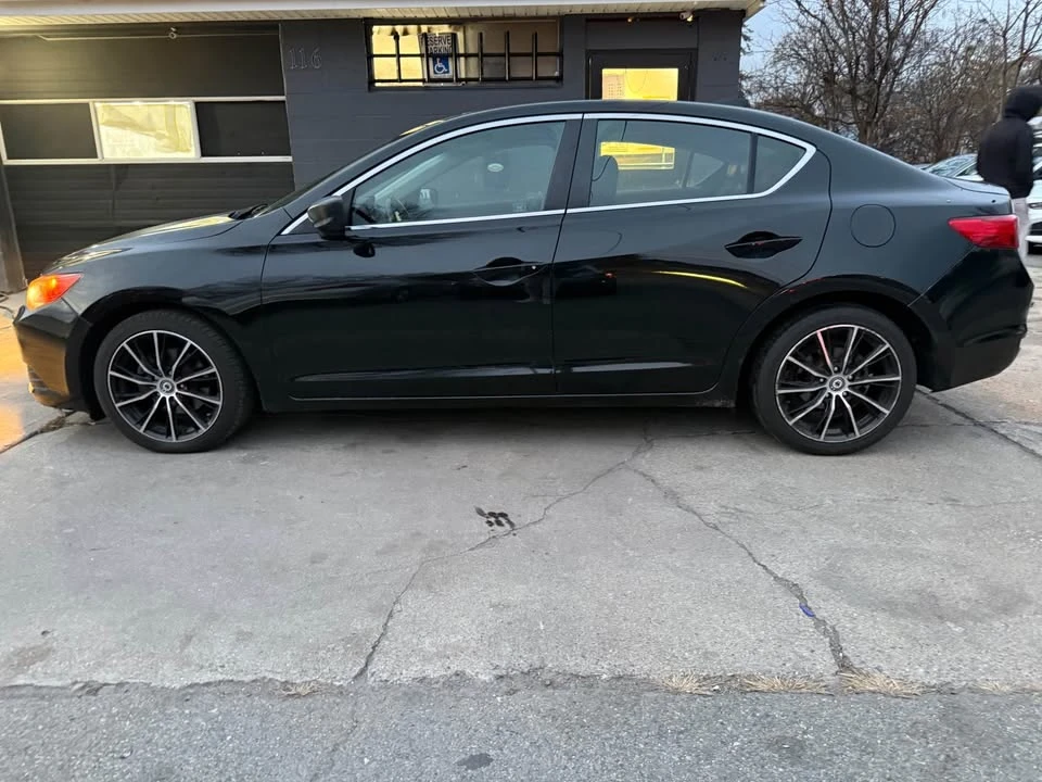 2013 Acura ILX - Image 3 of 10