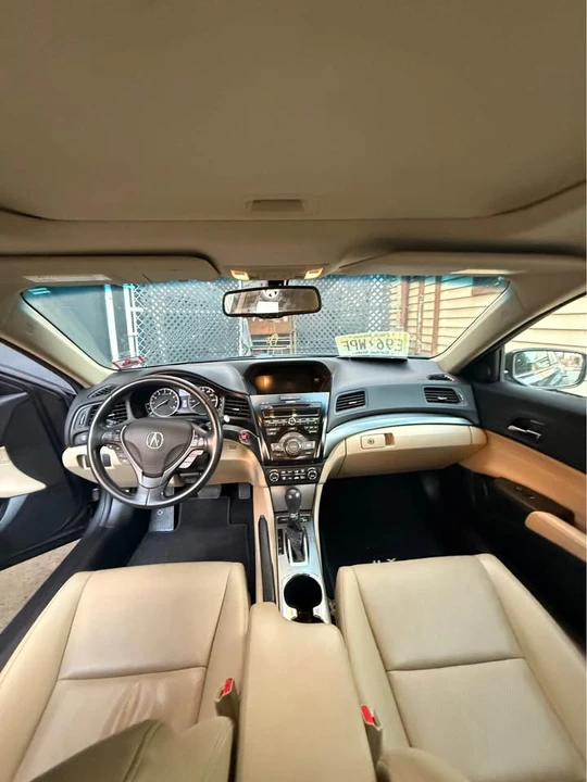 2013 Acura ILX - Image 10 of 13