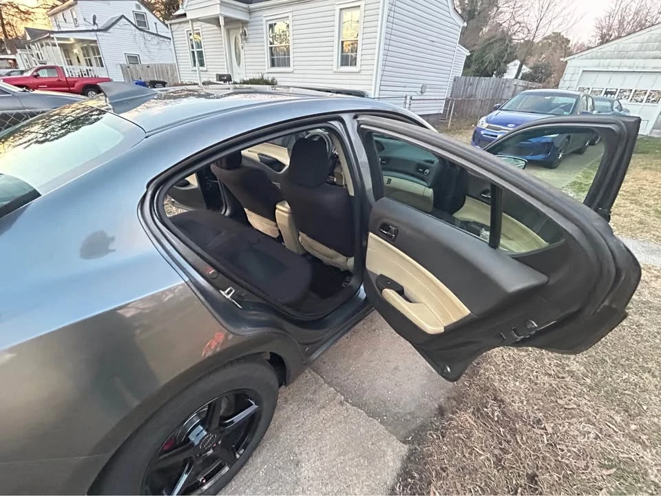 2013 Acura ILX - Image 6 of 9