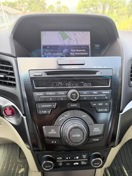 2013 Acura ILX - Image 7 of 9