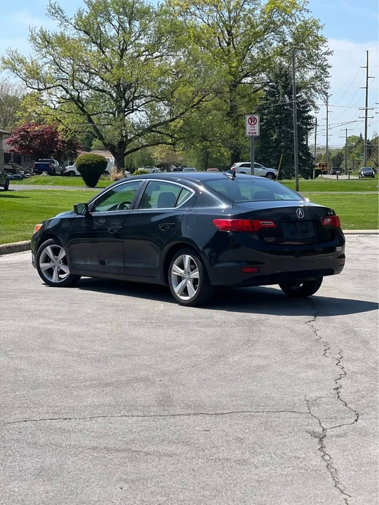2013 Acura ILX - Image 3 of 12