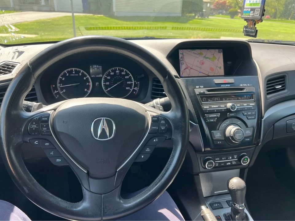 2013 Acura ILX - Image 8 of 12