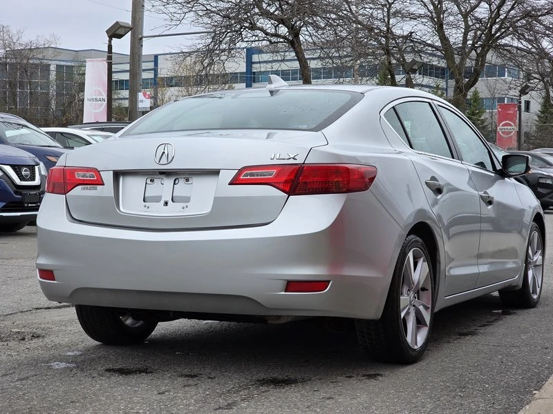 2013 Acura ILX - Image 9 of 19