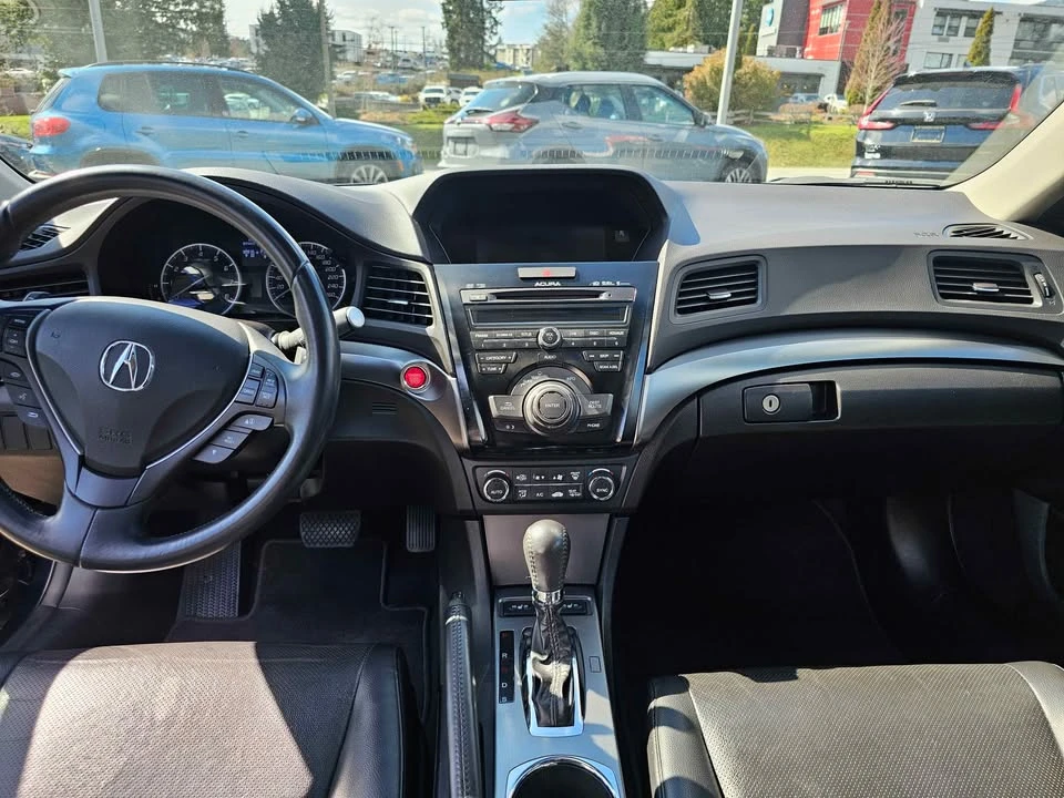 2013 Acura ILX - Image 8 of 11
