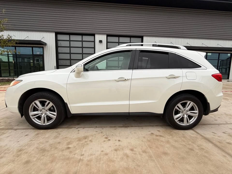 2013 Acura RDX 2nd Gen - Image 2 of 17