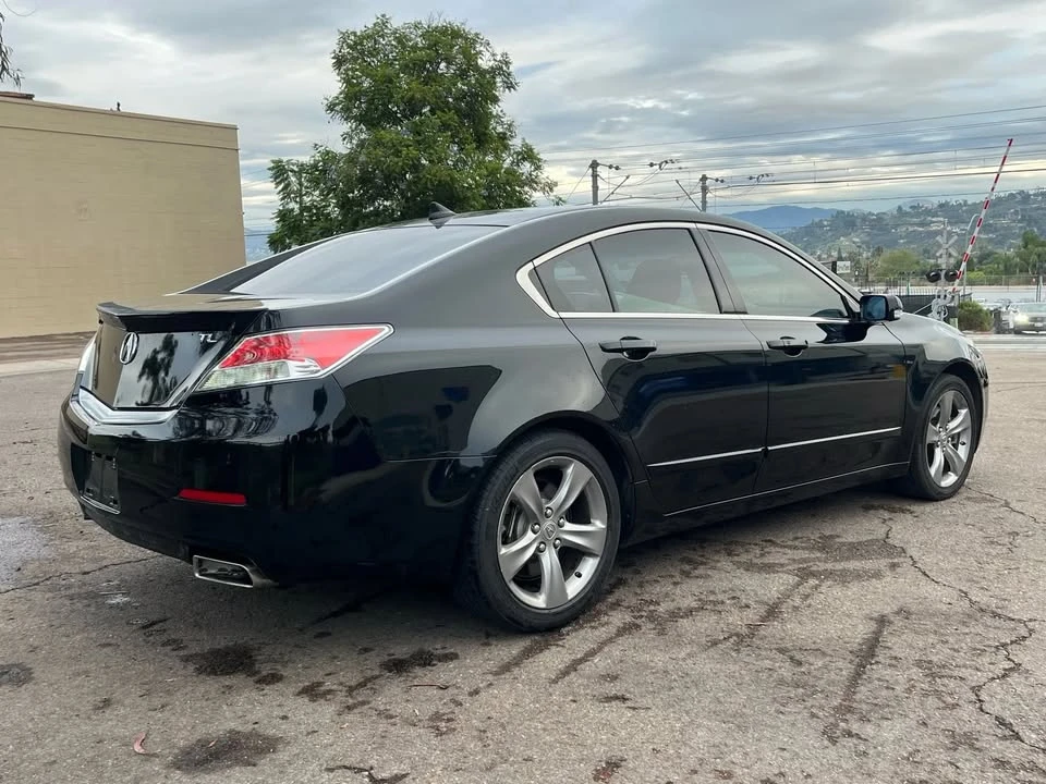 2013 Acura TL 4th Gen - Image 5 of 12