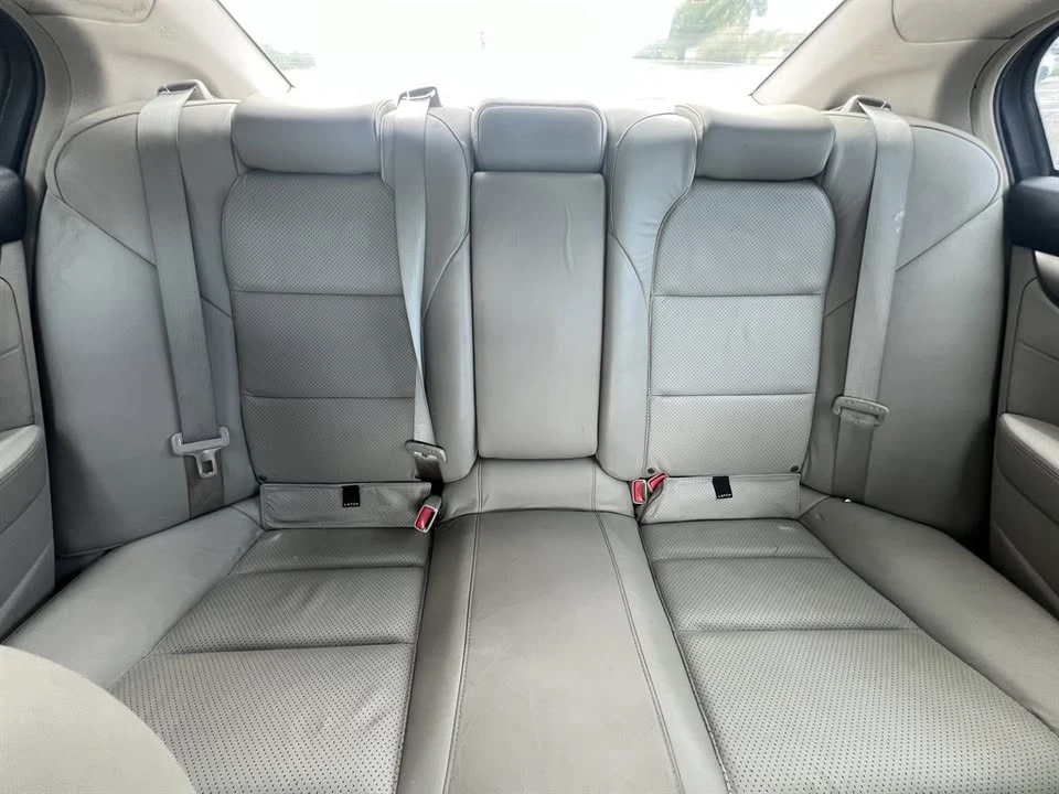 2013 Acura TL 4th Gen - Image 14 of 20