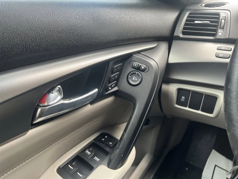 2013 Acura TL 4th Gen - Image 16 of 20
