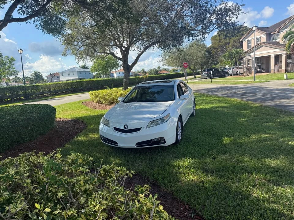 2013 Acura TL 4th Gen - Image 4 of 10