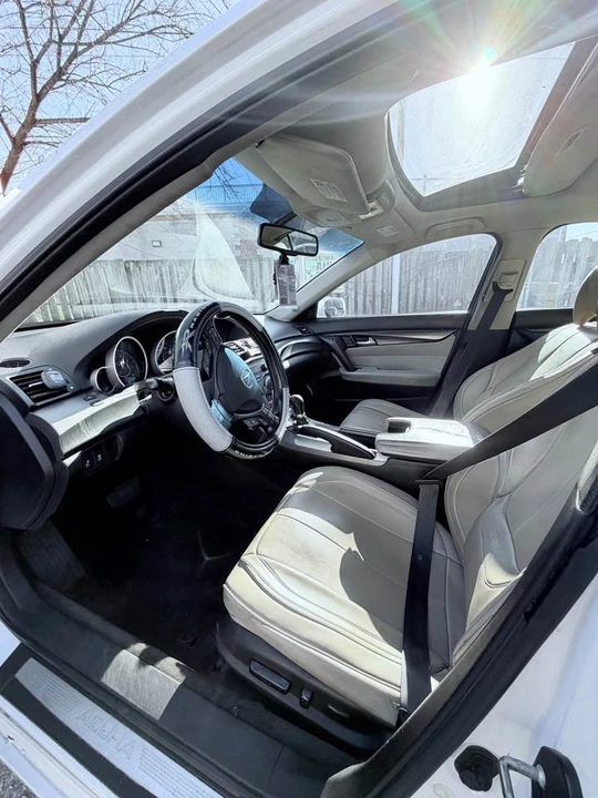 2013 Acura TL 4th Gen - Image 7 of 14