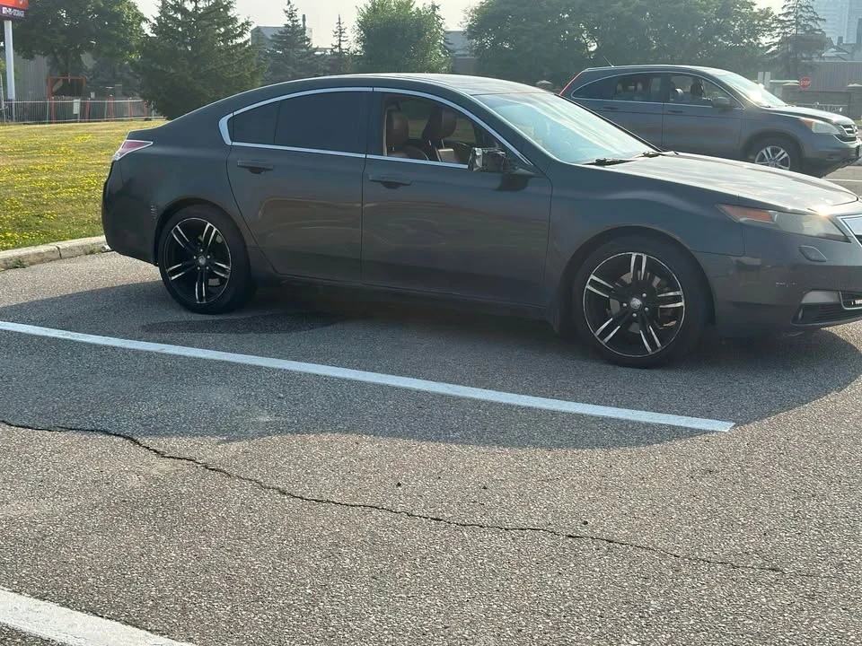 2013 Acura TL 4th Gen - Image 5 of 11