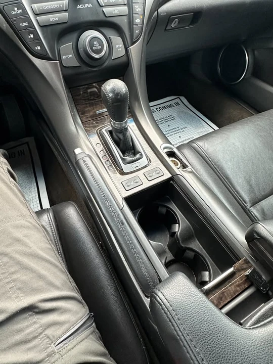 2013 Acura TL 4th Gen - Image 15 of 20