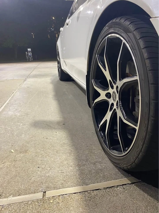 2013 Acura TL 4th Gen - Image 4 of 9