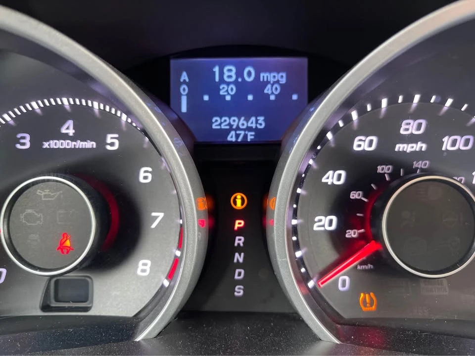 2013 Acura TL 4th Gen - Image 9 of 10