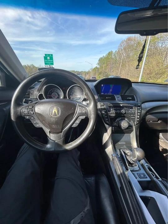 2013 Acura TL 4th Gen - Image 4 of 8