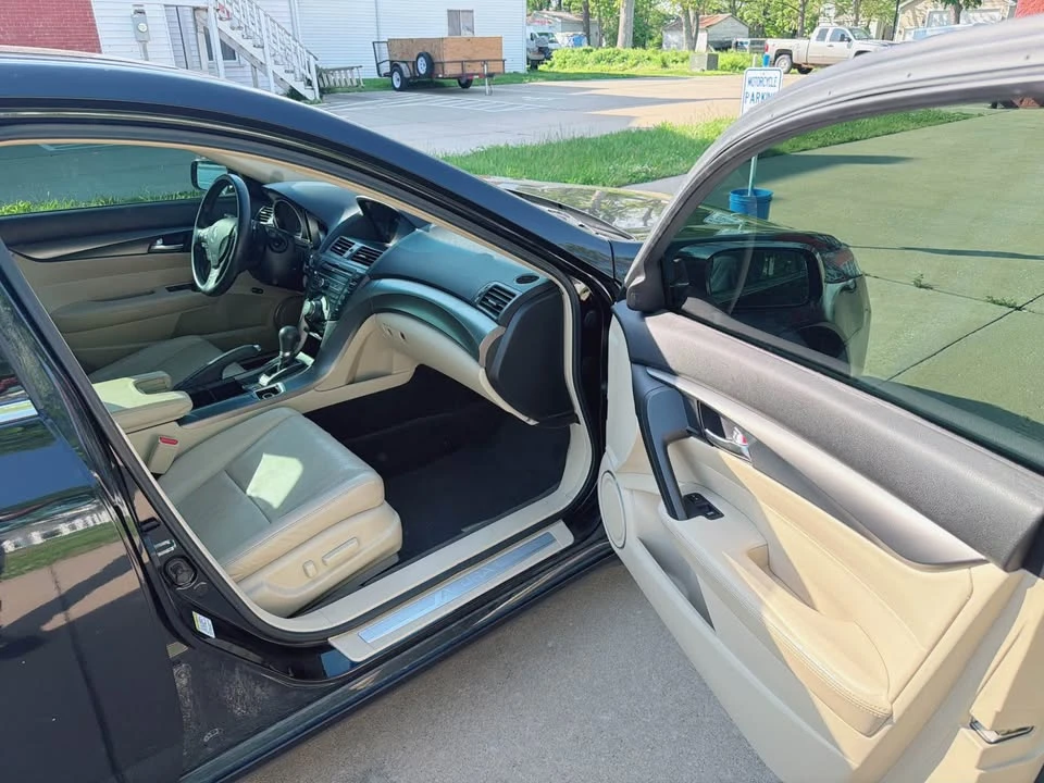 2013 Acura TL 4th Gen - Image 9 of 21
