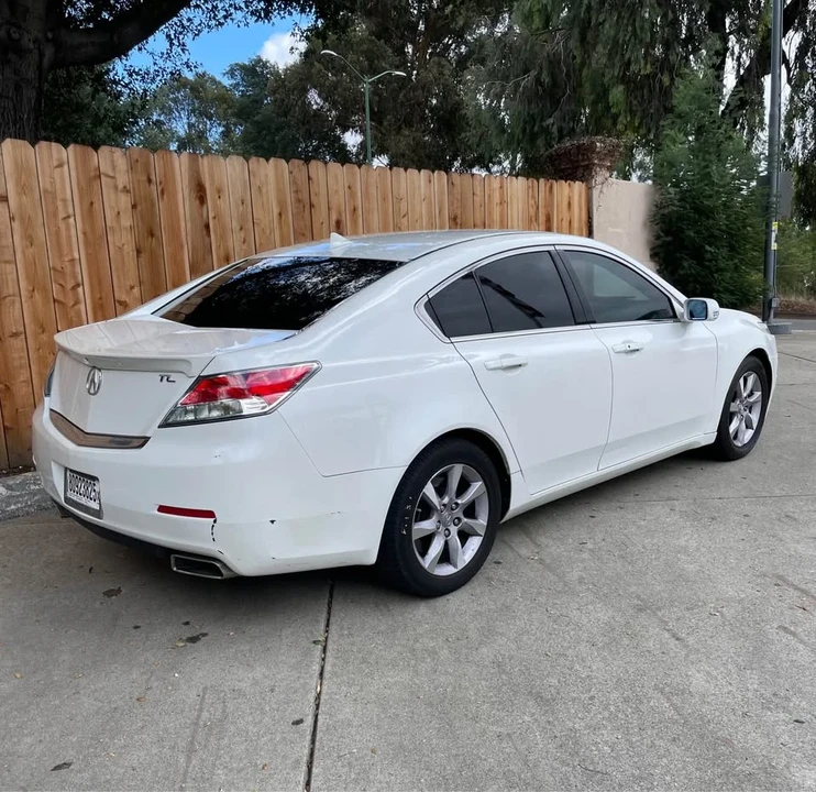 2013 Acura TL 4th Gen - Image 4 of 7