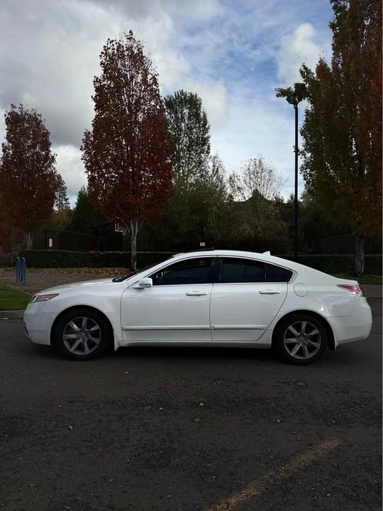 2013 Acura TL 4th Gen - Image 3 of 9