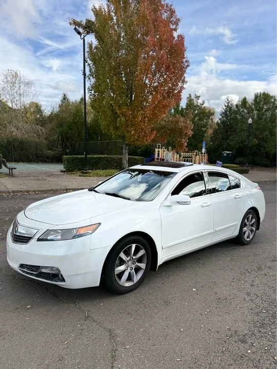 2013 Acura TL 4th Gen - Image 2 of 9
