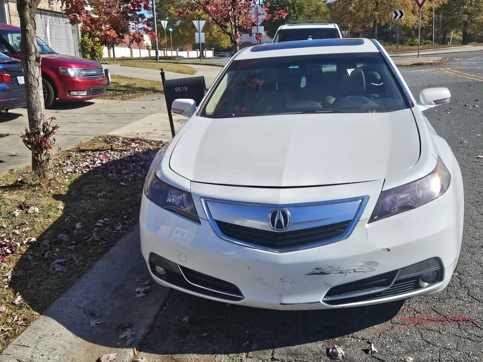 2013 Acura TL 4th Gen - Image 8 of 14
