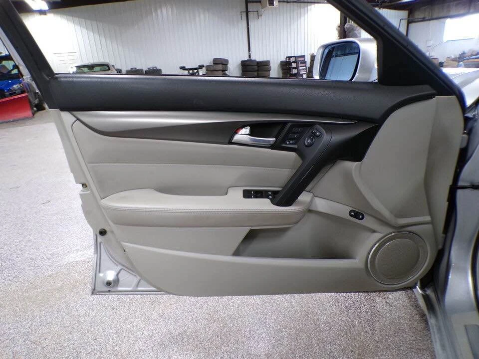 2013 Acura TL 4th Gen - Image 10 of 18