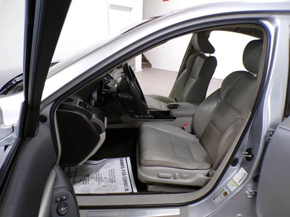 2013 Acura TL 4th Gen - Image 11 of 18