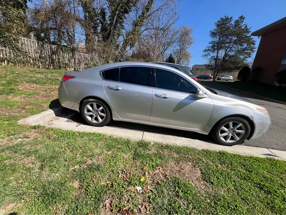 2013 Acura TL 4th Gen - Image 3 of 8