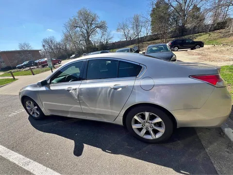 2013 Acura TL Sedan