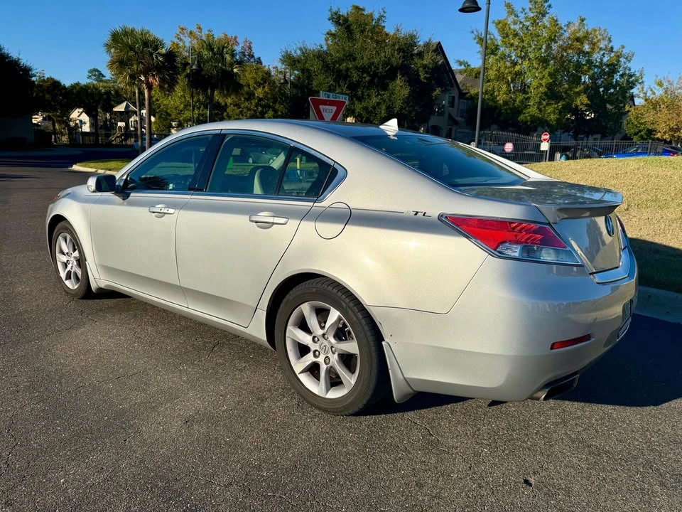 2013 Acura TL 4th Gen - Image 4 of 11