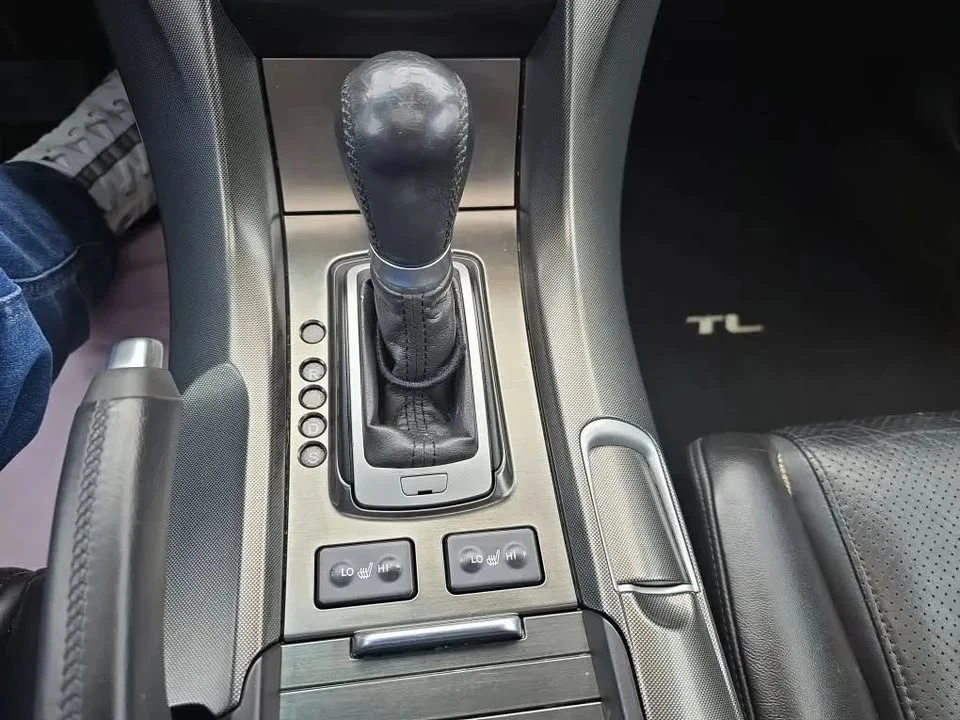 2013 Acura TL 4th Gen - Image 17 of 20