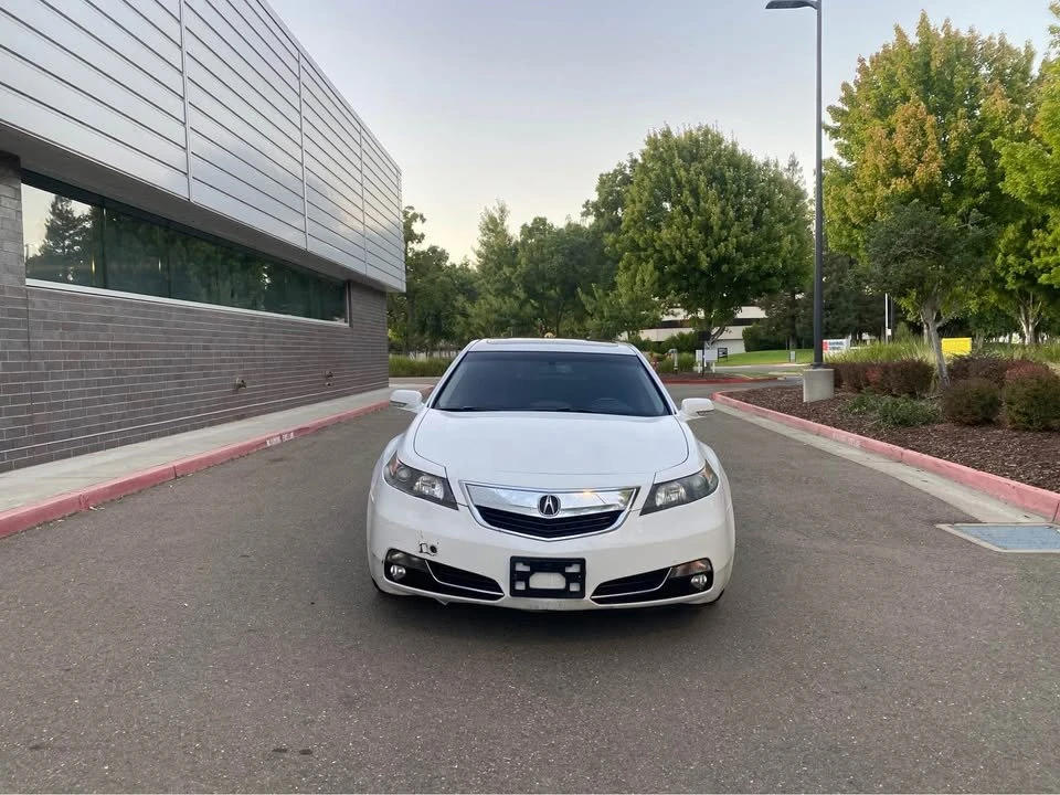 2013 Acura TL 4th Gen - Image 8 of 17