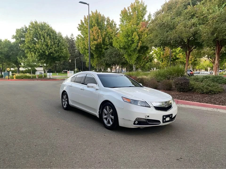 2013 Acura TL 4th Gen - Image 12 of 17