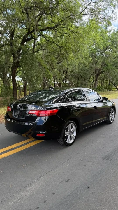 2013 Acura ILX - Image 9 of 13